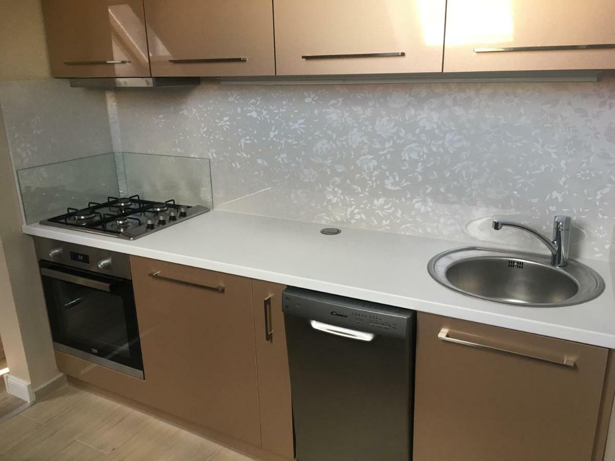 Glamour Apartman Lägenhet Eger Exteriör bild